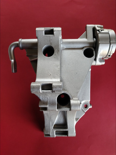 Base De Alternador De Jetta A3 93 A 98 Motor 2.0 Original (Usado)