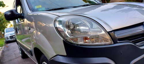 Renault Kangoo 1.5 2 Furgon Confort Cd Da Svt 1plc 2012
