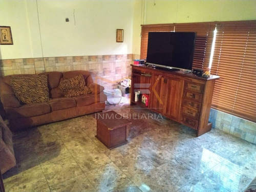 Imagen 4 de 9 de Mk Vende Quinta Conjunto Cerrando Con Piscina/// +58 4243746338