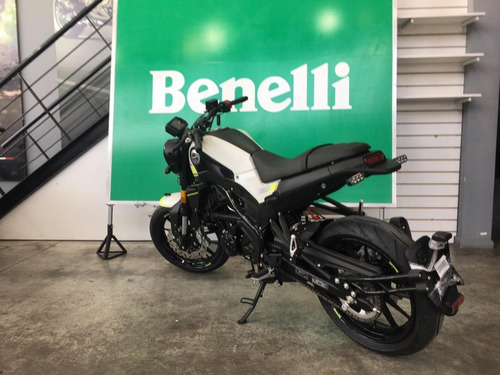 Imagen 4 de 25 de Benelli Leoncino 250 / Ahora 12/18 / Mejor Contado/ Toma U$s