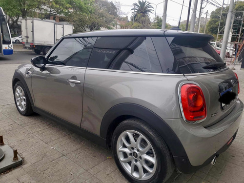 Imagen 3 de 8 de Mini Cooper 2021 1.5 F56 Pepper 136cv