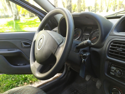 Renault Clio Mio 1.2 Confort Pack 2015, Excelente! Autodesco