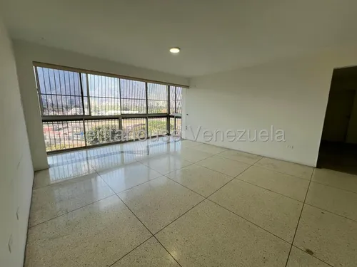 Apartamento Chuao 25-18725 R.e
