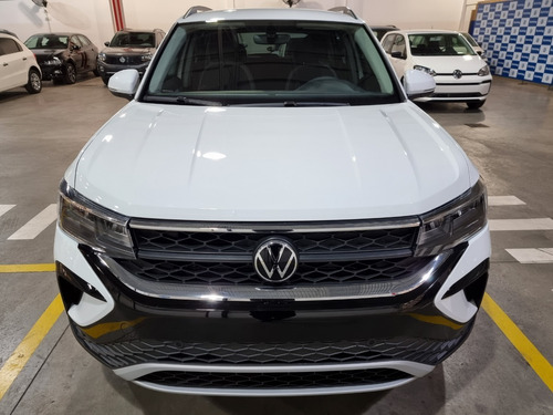 Imagen 3 de 25 de Volkswagen Taos Comfortline 0km My 23 Dcolores