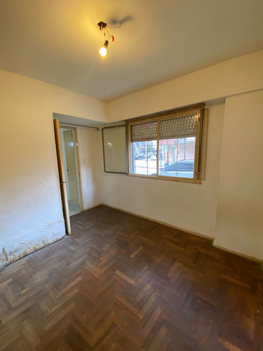 Imagen 5 de 7 de Departamento 2 Ambientes En Venta En Lanus Oeste (088)