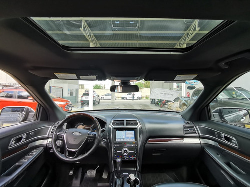 Imagen 9 de 15 de Ford Explorer Platinum 2113