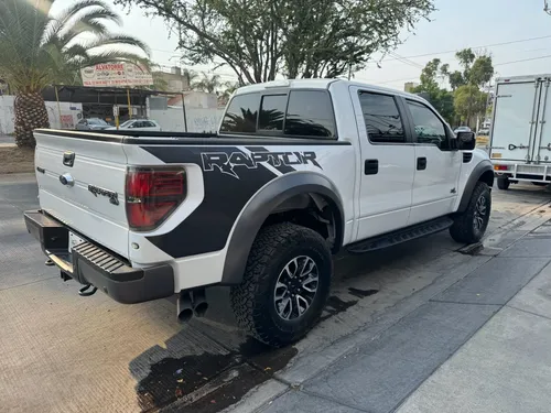 Ford Lobo Raptor
