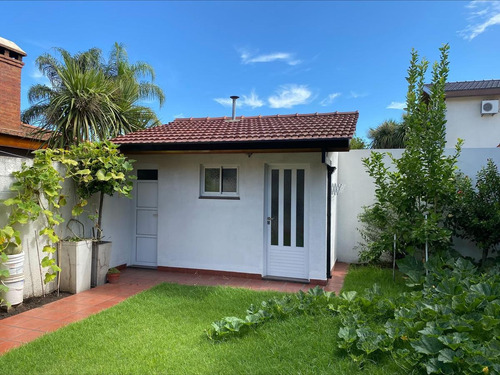 Imagen 25 de 26 de Casa En Venta En Excelente Estado En Burzaco