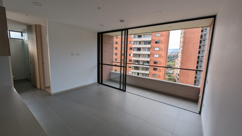 Apartamento En Arriendo En Envigado Sector Loma Del Escobero