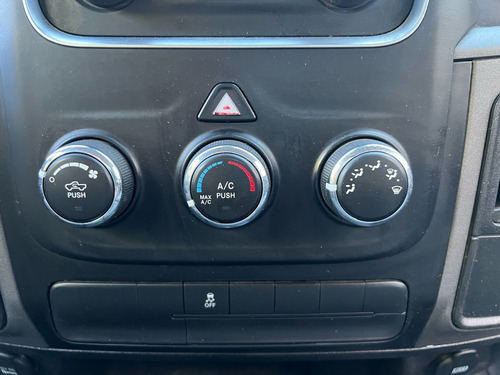 RAM 4000 5.7 Chasis Cabina Pl 4x2 Mt