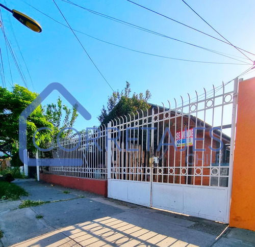 Se Vende Casa 4 Dormitorios 2 Baños Maipú.