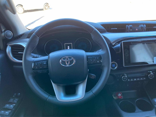 Toyota Hilux 2.8 Cd Srx 177cv 4x2 At 2018