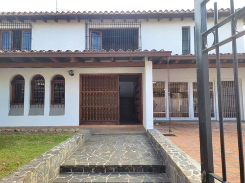Imagen 2 de 14 de Se Vende Casa 359m2 Lomas De La Lagunita