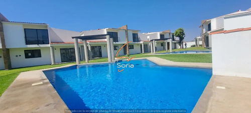 Casa En Venta En Oaxtepec Centro, Yautepec, Morelos
