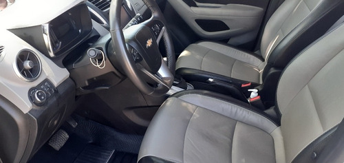 Imagen 9 de 15 de Chevrolet Tracker 1.8 Ltz+ Awd At 140cv 2015