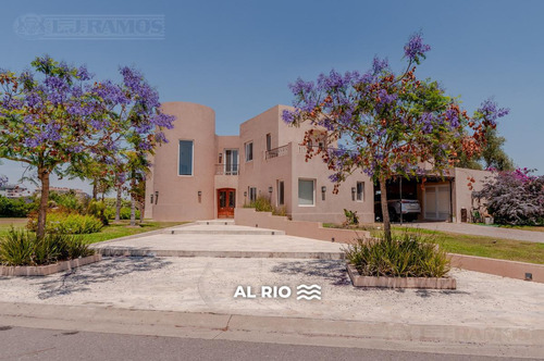 Casa Al Río, En Alquiler En  El Yacht  - Nordelta