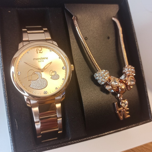 Imagem 2 de 7 de Relógio Mondaine Feminino Rose + Semijoia Pulseira Berloque