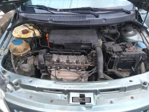 Volkswagen Voyage 2010 1.0 Vht Total Flex 4p
