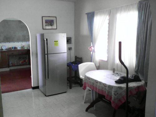 Imagen 4 de 14 de Casa En La Urbanización El Ave María