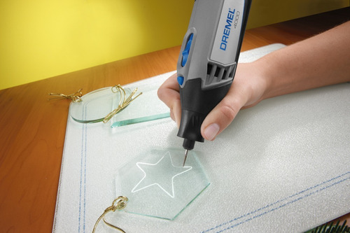 Imagen 3 de 10 de Minitorno 4000 26 Acces + Bolsa De Almacenamiento Dremel Mm