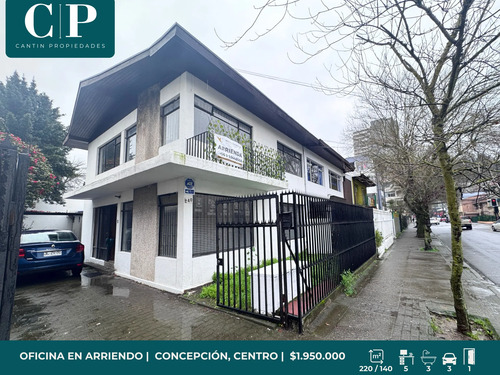 Amplia Casa Comercial En El Centro De Concepción