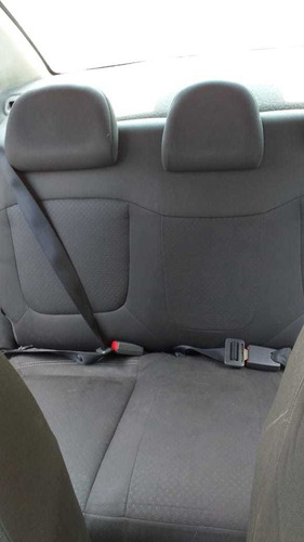 Fiat Grand Siena 1.4 Tetrafuel 4p Tetra-combustible 2015