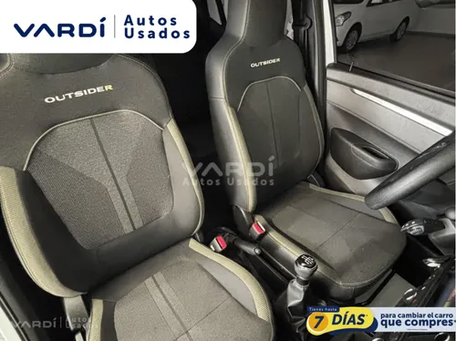 Renault 05 Kwid OUTSIDER