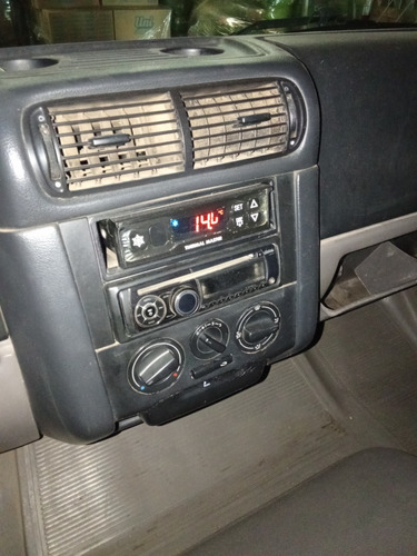 Volkswagen 8.120 Con Furgón Termico Y Dos Equipos De Frio