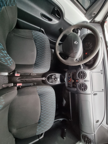 Imagen 10 de 23 de Renault Kangoo 2014 1.6 2 Confort 5as Aa Da 1plc $2000000