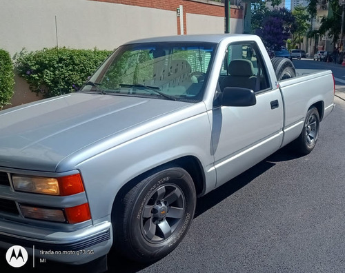 Chevrolet Silverado 4.1 Std 2p Gasolina