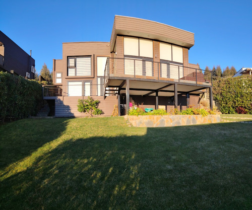 Casa Mediterránea Moderna En Pingueral, Tomé, Concepción