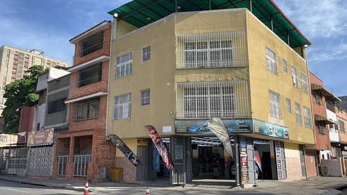 Venta Edificio, Terreno, Local Comercial, Fondo De Comercio. Oportunidad De Inversión En Catia. R.o