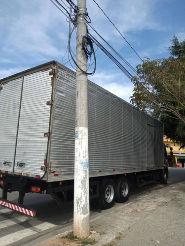 Imagem 6 de 14 de Volvo Vm 270