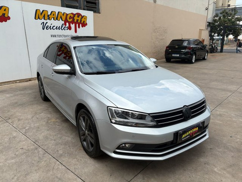 Volkswagen Jetta Jetta 2.0 TSI HIGHLINE 211CV GASOLINA 4P TIPTRONIC