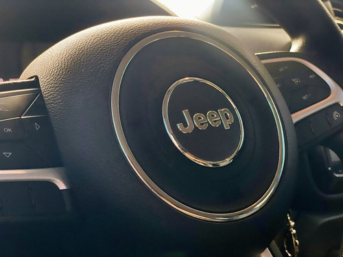 Jeep Renegade STD 1.8 4x2 Flex 16v Aut.