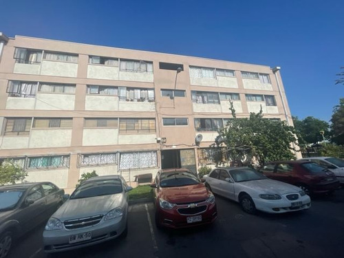 Departamento En Venta De 3 Dorm. En Cerrillos Villa Mexico