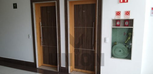 Imagem 6 de 10 de Apartamento Para Venda No Condomínio Chateau De France Em Vinhedo/sp. - Ap001180 - 67745083