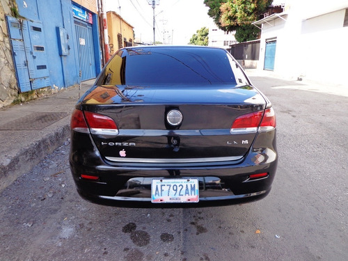Imagen 5 de 10 de Dodge Forza Lx 2013 1.4 Sincrónico Con Sistema De Gas Gnv