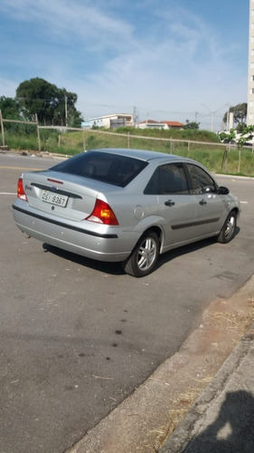 Ford Focus Sedan 2.0 Ghia Aut. 4p