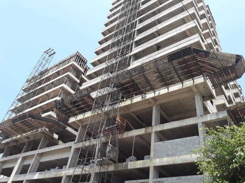 Imagem 3 de 13 de Amf108 Apartamento 2 Dormitórios- Prox Praia- 50 Mil Entrada
