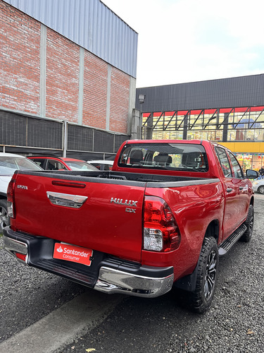 Toyota Hilux 2.4 Diésel 4x4, Leveling 2 , Llantas, Pisade