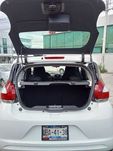 Imagen 14 de 15 de Fiat Mobi 2018 1.0 Like Mt