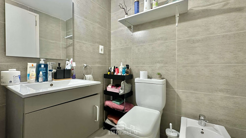 Apartamento 2 Dormitorios Con Garaje