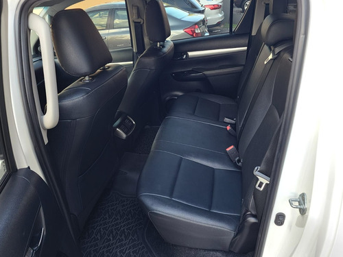 Toyota Hilux CD SRV 4x4 2.8 TDI Diesel Aut.