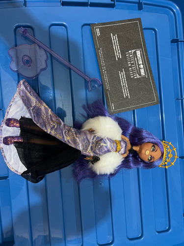 Monster High Clawdeen Howliday (Usado)