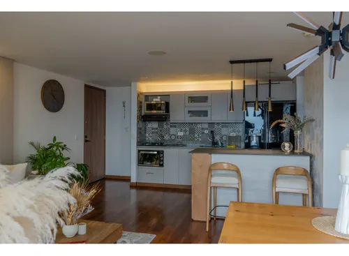Venta De Apartamento En Envigado, Loma De Cumbres