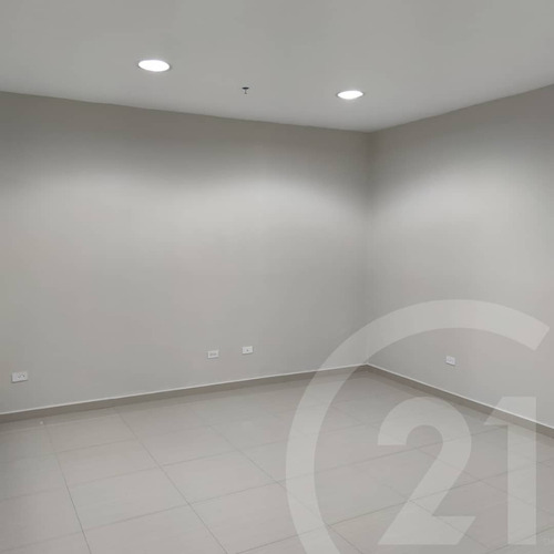 Imagen 5 de 8 de En Alquiler Local Comercial En El Centro Empresarial Mar Pacifico, Lechería, Estado Anzoátegui