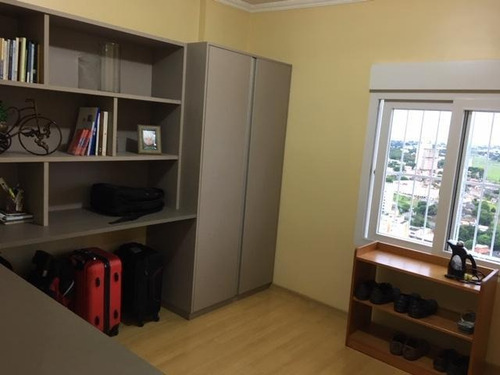 Apartamento Amplo Reformado! Excelente Local! - Ap5491