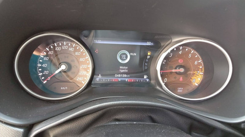 Imagem 9 de 11 de Fiat Toro 2.4 16v Multiair Flex Freedom At9