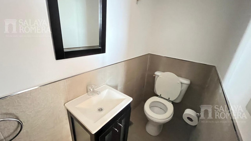 Departamento En Venta - Olivos 3 Ambientes Escritorio - Lavadero - Terraza - Parrilla - Cochera